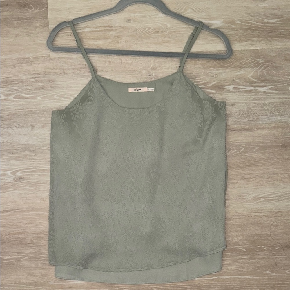 Elegant Green Women's Top